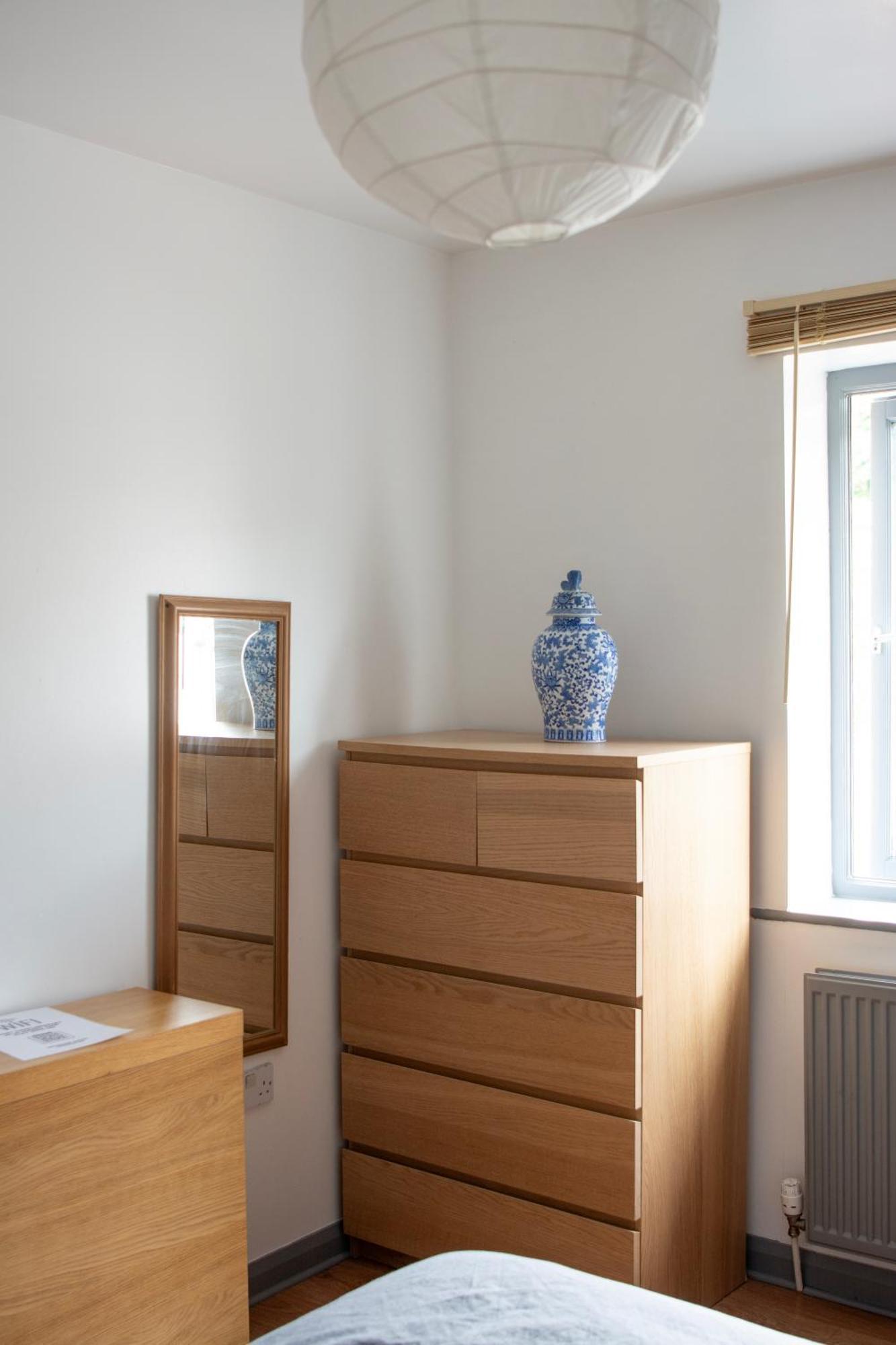 Well-Equipped 4 Bedroom House Close To City Centre Leeds  Exterior photo